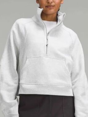 Lululemon cropped funnel neck scuba